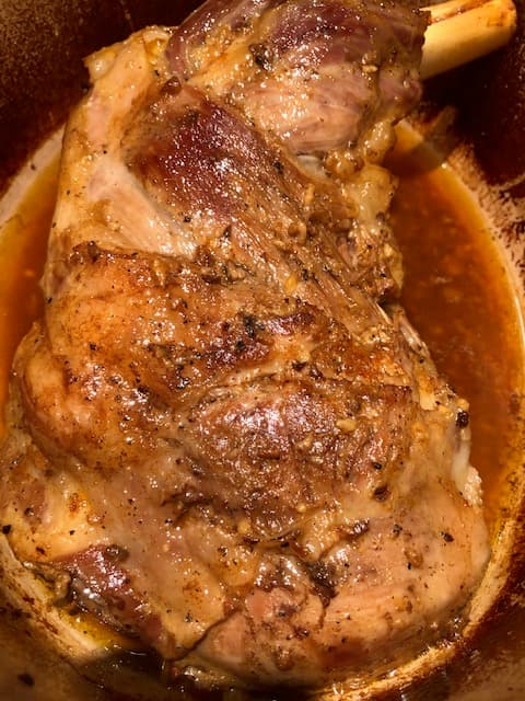 🇫🇷e🇧🇷Comment préparer l’épaule d’agneau en cocotte ?